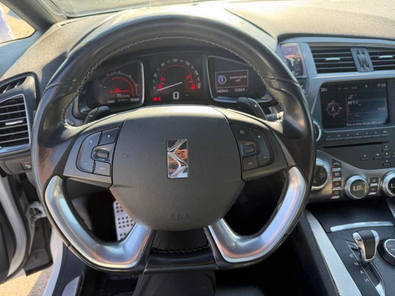 CITROEN DS5 HYBRID4 2.0 HDI 163CH 4X4  SO CHIC ETG FULLS OPTIONS GARANTIE