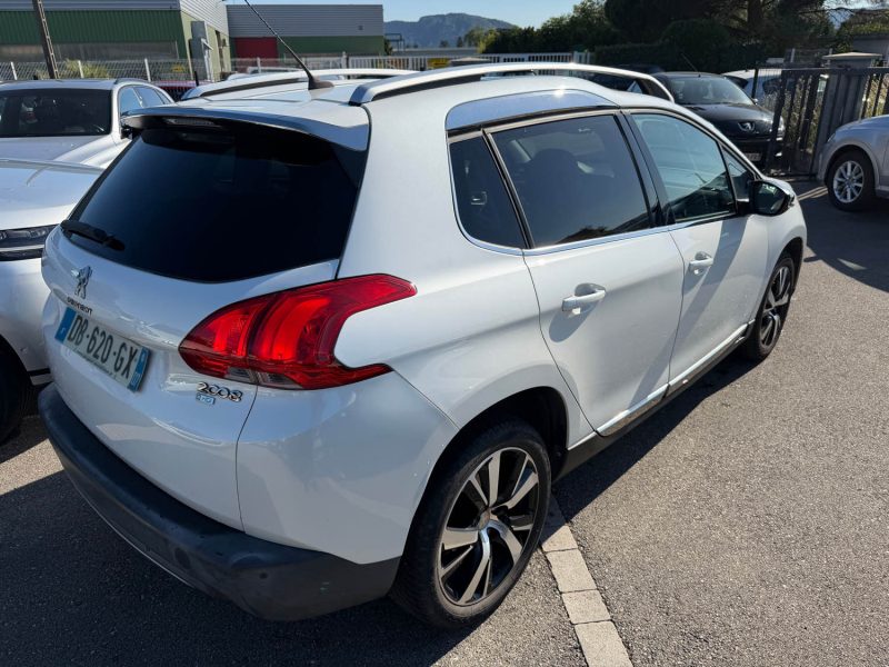 PEUGEOT 2008 1.6 E-HDI 115CH ALLURE TOIT PANO GARANTIE