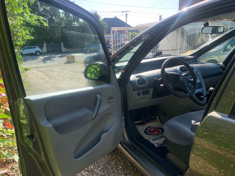 CITROEN XSARA PICASSO 1.6 HDI - 16V TURBO 2010