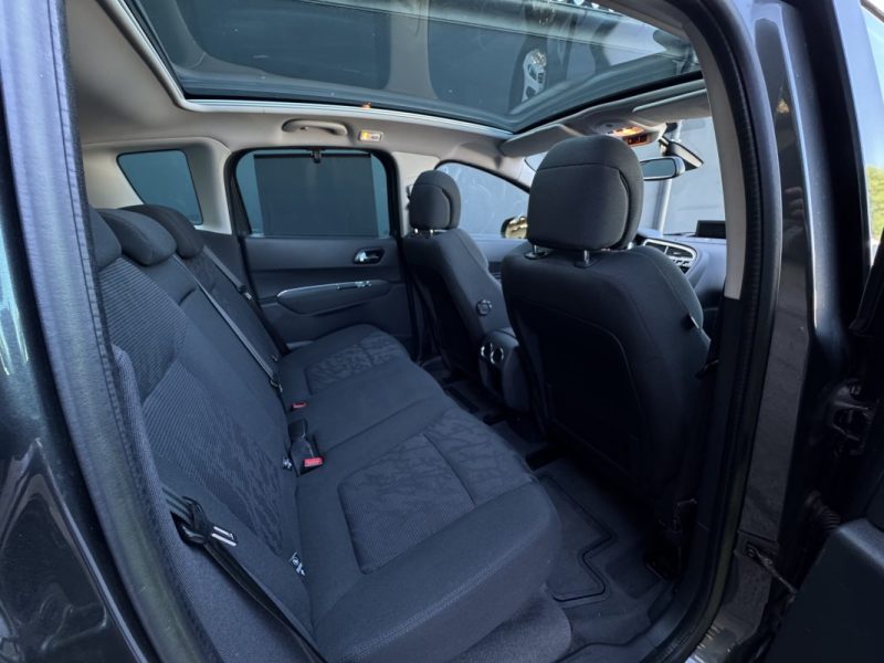 PEUGEOT 3008 1.6 HDI 112Ch PACK ALLURE GPS/CLIM/TOIT/LED