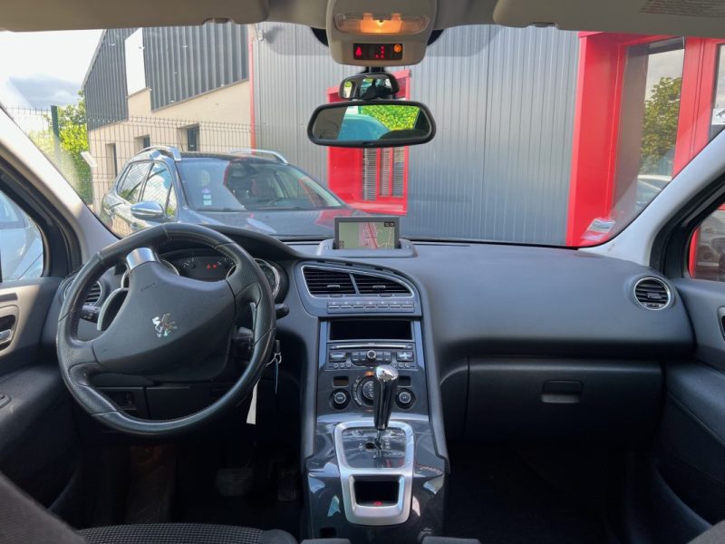 Peugeot 5008 1.6 HDi / Garantie 3/12 Mois