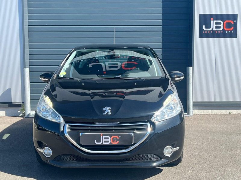 PEUGEOT 208 1.6 E-HDI 92 ACTIVE- COURROIE DE DISTRIB OK