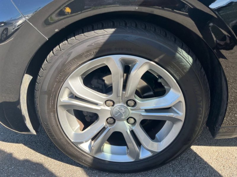 PEUGEOT 208 1.6 E-HDI 92 ACTIVE- COURROIE DE DISTRIB OK