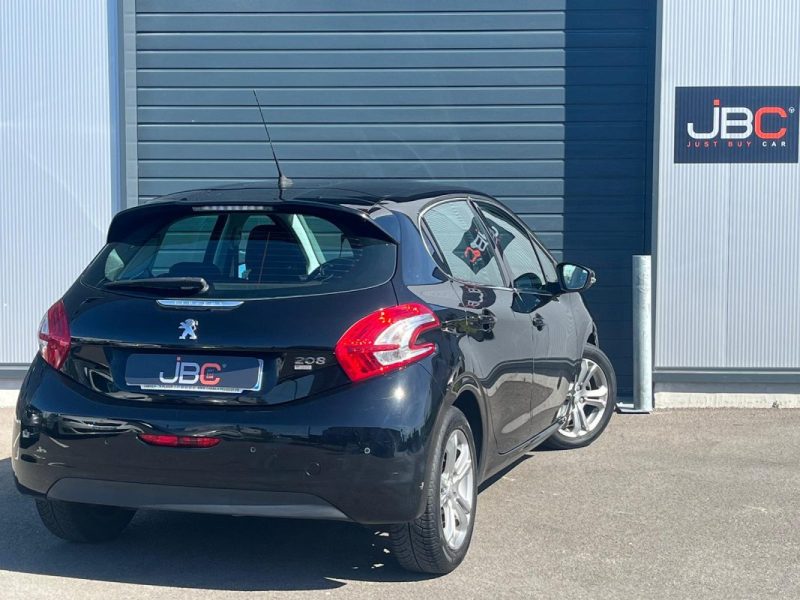 PEUGEOT 208 1.6 E-HDI 92 ACTIVE- COURROIE DE DISTRIB OK