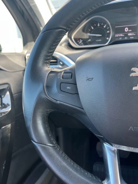 PEUGEOT 208 1.6 E-HDI 92 ACTIVE- COURROIE DE DISTRIB OK