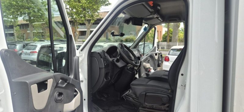 RENAULT Master III Phase 2 Grand Volume L3H2 Traction 2.3 dCi Energy 145 ch Confort Hayon homologué