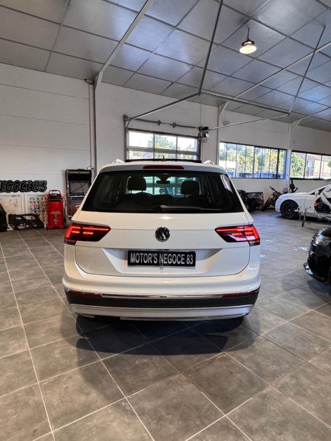VOLKSWAGEN TIGUAN II CARAT 2.0 TDI 150 CARAT EDITION DSG ECRAN COCKPIT