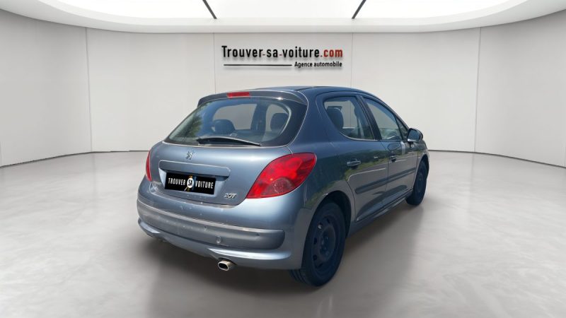 PEUGEOT 207 1.6 VTI 16V 120ch EXECUTIVE 2008