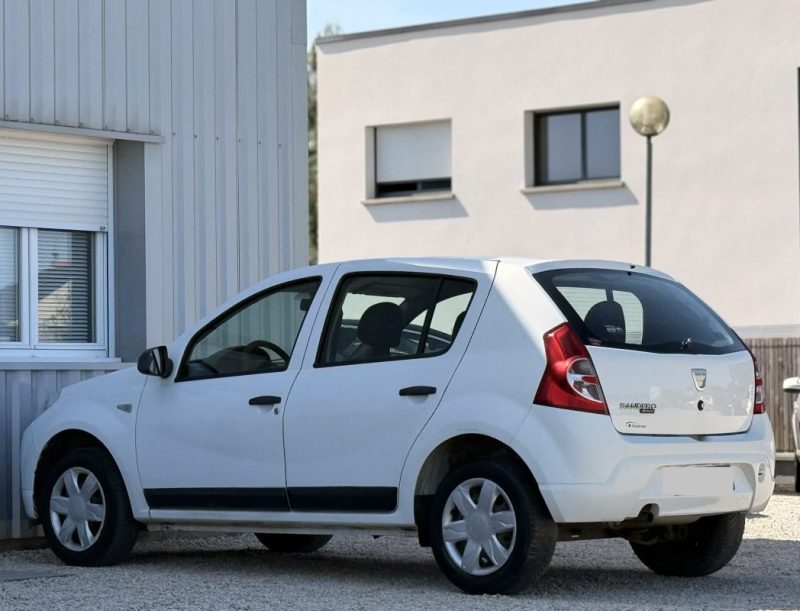 DACIA SANDERO 1.4 MPI GPL ECO2 72CV 2010 228 000KM 