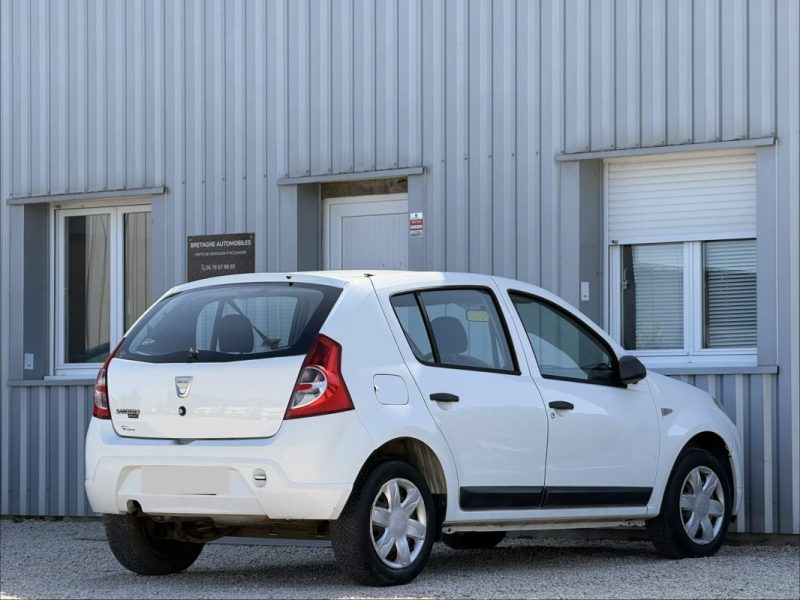 DACIA SANDERO 1.4 MPI GPL ECO2 72CV 2010 228 000KM 