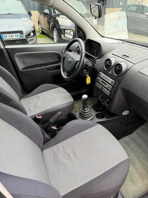 FORD FUSION 1.4 TDCI 68 TREND 2004