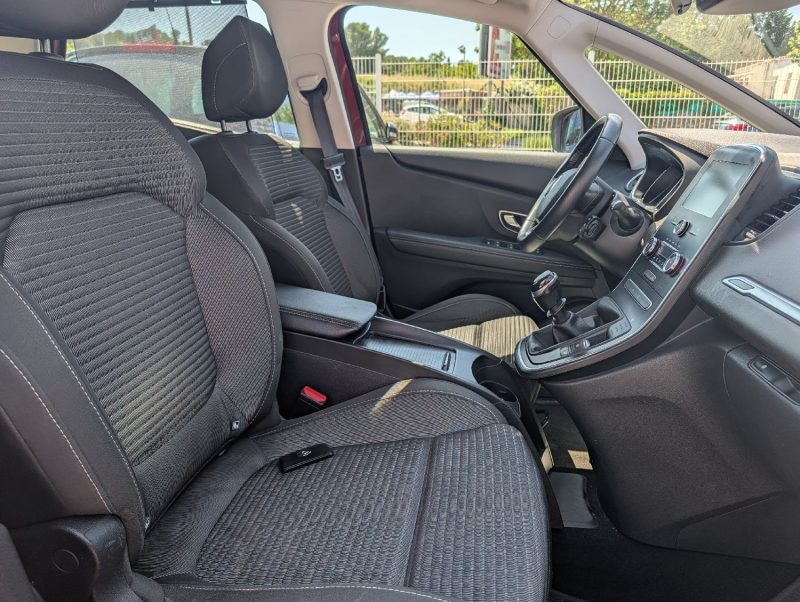 RENAULT SCENIC IV 1.3 TCE 140 BUSINESS PACK 2EME MAIN ENTRETIEN RENAULT GARANTIE 12 MOIS