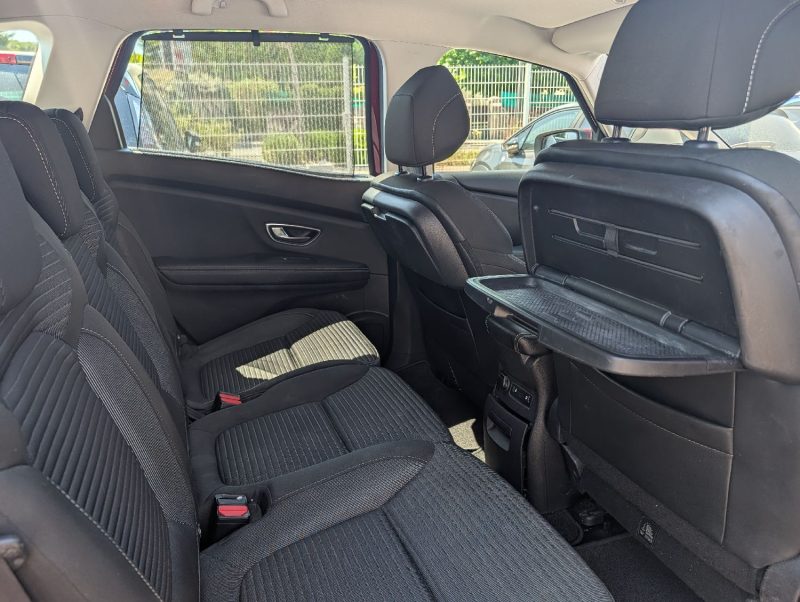RENAULT SCENIC IV 1.3 TCE 140 BUSINESS PACK 2EME MAIN ENTRETIEN RENAULT GARANTIE 12 MOIS