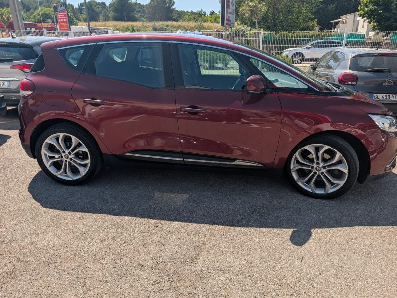 RENAULT SCENIC IV 1.3 TCE 140 BUSINESS PACK 2EME MAIN ENTRETIEN RENAULT GARANTIE 12 MOIS