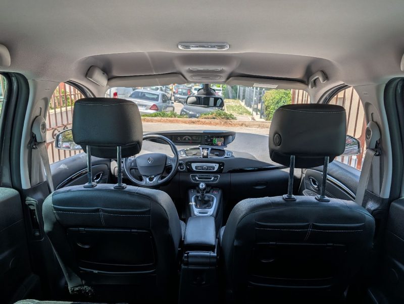 RENAULT SCENICIII 1.2 TCE 130 PACK BOSE 86.000KS 1ERE MAIN ENTRETIEN EXCLUSIF RENAULT GARANTIE 12 MO