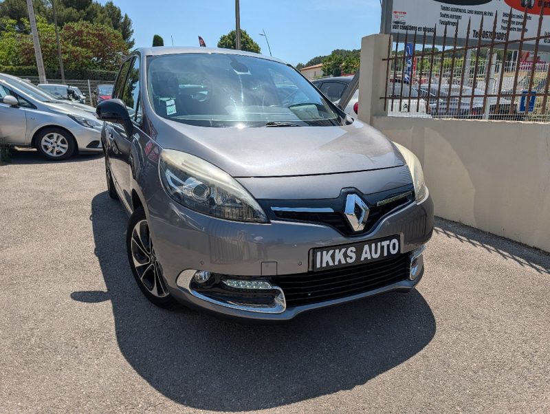 RENAULT SCENICIII 1.2 TCE 130 PACK BOSE 86.000KS 1ERE MAIN ENTRETIEN EXCLUSIF RENAULT GARANTIE 12 MO