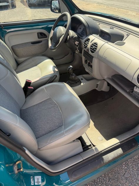 RENAULT KANGOO AUTHENTIQUE 4X4 1.6 essence FAIRWAY
