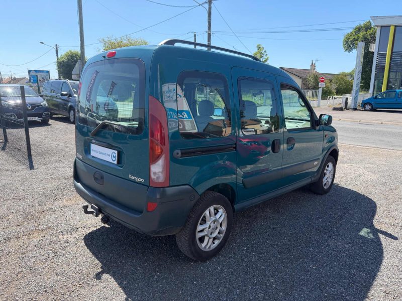 RENAULT KANGOO AUTHENTIQUE 4X4 1.6 essence FAIRWAY