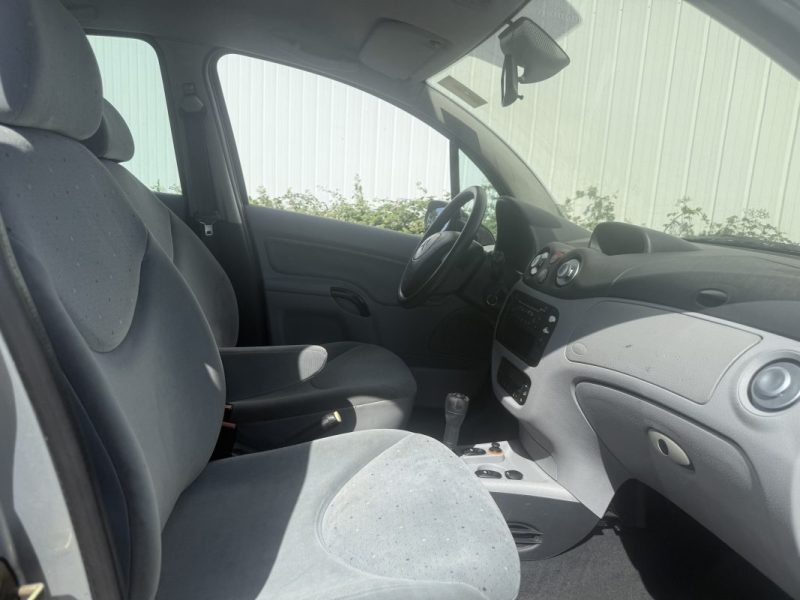 CITROEN C3 1.4I PACK AMBIANCE BVA 2003