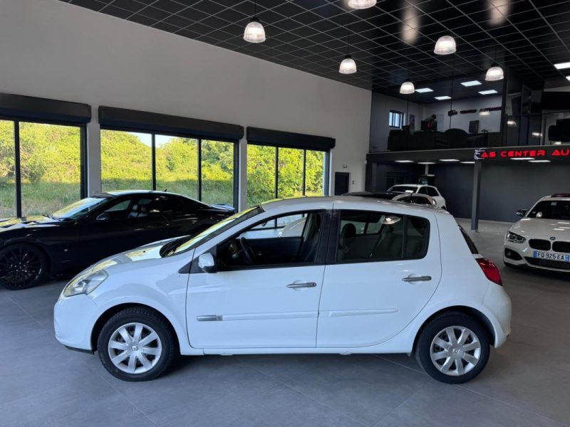 RENAULT CLIO 1.5 DCI 90cv PHASE 2 / CLIM / 1 ERE MAIN