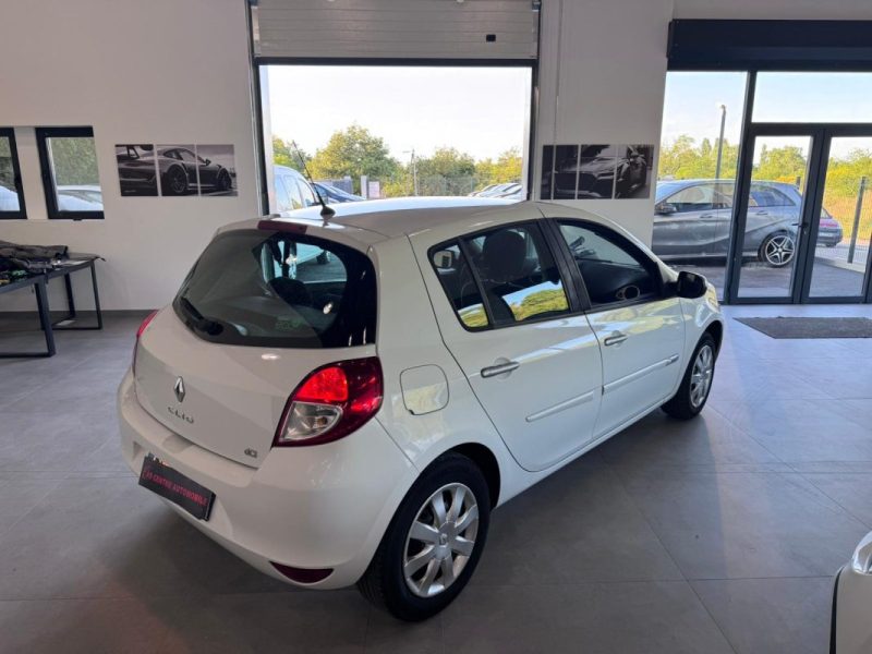 RENAULT CLIO 1.5 DCI 90cv PHASE 2 / CLIM / 1 ERE MAIN