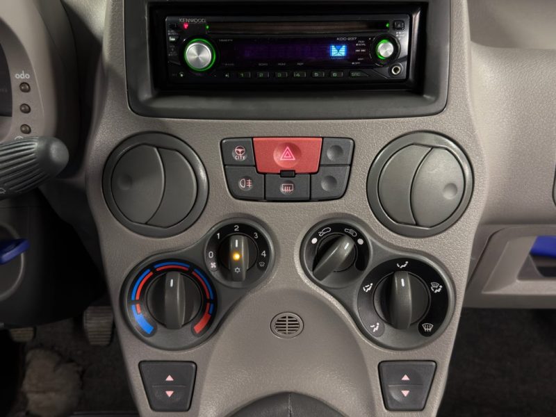 FIAT PANDA II 1.1 54 Cv 5 PORTES / CLIMATISATION - GARANTIE 1 AN