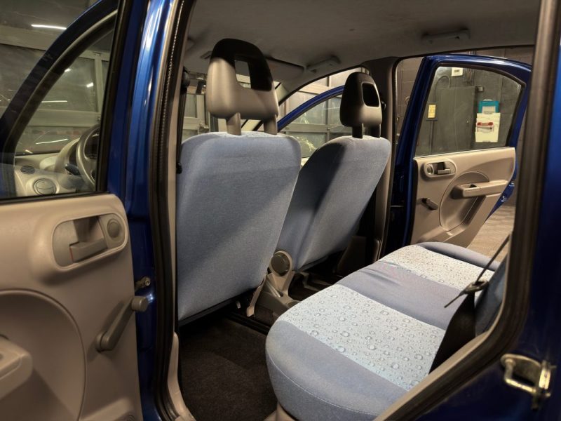 FIAT PANDA II 1.1 54 Cv 5 PORTES / CLIMATISATION - GARANTIE 1 AN