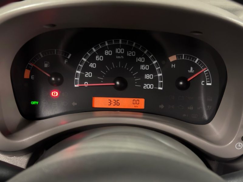 FIAT PANDA II 1.1 54 Cv 5 PORTES / CLIMATISATION - GARANTIE 1 AN