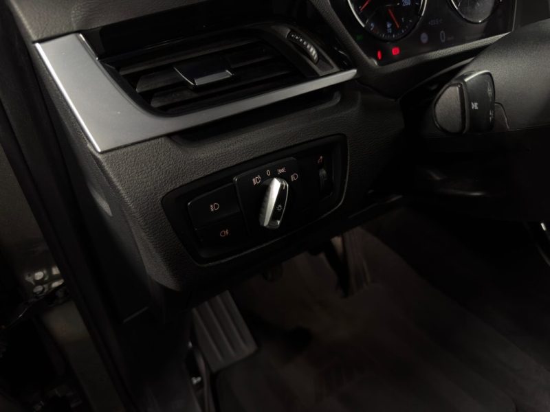 BMW X1 F48 18i SDRIVE 1.5 140 Cv KEYLESS LEDS ECRAN GPS HAYON ELECTRIQUE CRIT AIR 1 - GARANTIE 1 AN