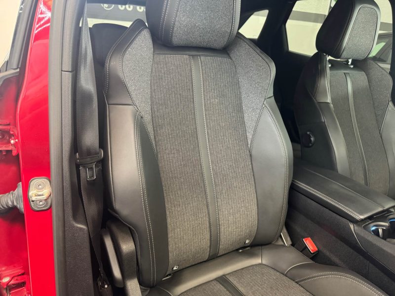 PEUGEOT 3008  1.5 BLUEHDI 130ch GT LINE GARANTIE 12 MOIS 1ERE MAIN HISTORIQUE COMPLET 🇨🇵
