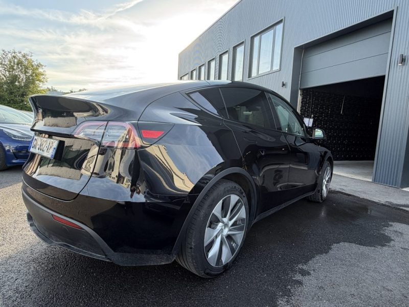 TESLA MODEL Y STANDARD RWD 2023