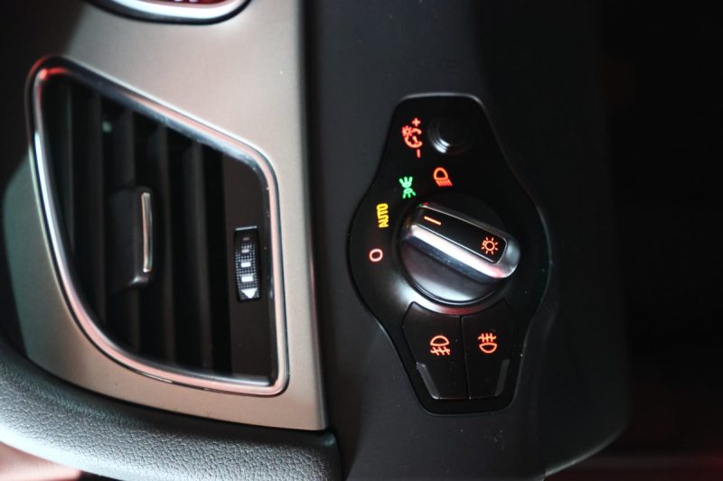 🟢 Audi A5 2.0 TFSI coupe 180 cv Ecran / Détecteur / Régulateur / Sièges Chauffants / 1er Main