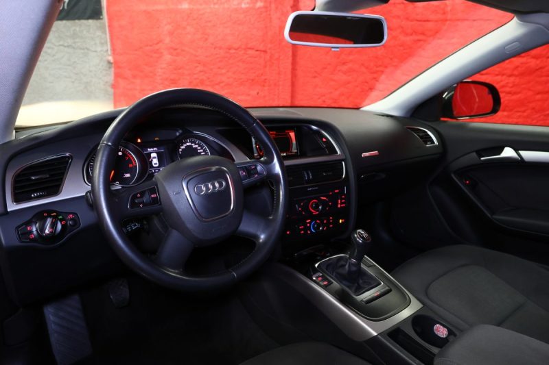 🟢 Audi A5 2.0 TFSI coupe 180 cv Ecran / Détecteur / Régulateur / Sièges Chauffants / 1er Main