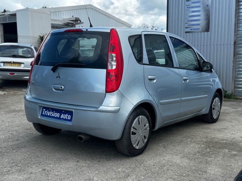 MITSUBISHI  COLT 1.3 INSTYLE 70 KW / 95 CH 2004