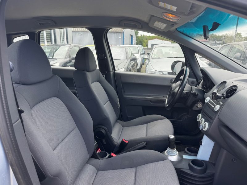 MITSUBISHI  COLT 1.3 INSTYLE 70 KW / 95 CH 2004