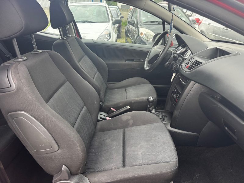 PEUGEOT  207  1.4 FILOU 75CH 2008