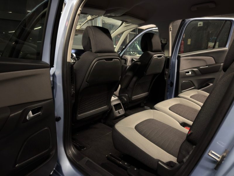 CITROEN C4 PICASSO GRAND 1.2 TURBO 130 Cv 1ERE MAIN / 7 PLACES CRIT AIR 1 - GARANTIE 1 AN