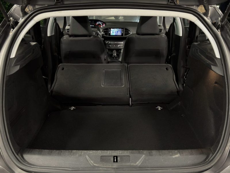 PEUGEOT 308 II PHASE 2 ALLURE 1.2 TURBO 130 BOITE AUTO EAT8 TOIT PANO APPLE & ANDROID - GARANTIE 1an