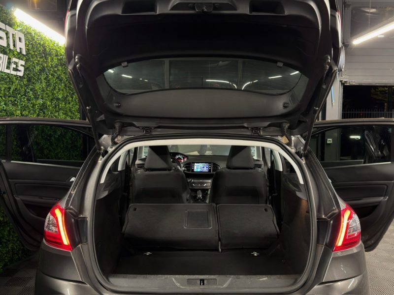 PEUGEOT 308 II PHASE 2 ALLURE 1.2 TURBO 130 BOITE AUTO EAT8 TOIT PANO APPLE & ANDROID - GARANTIE 1an
