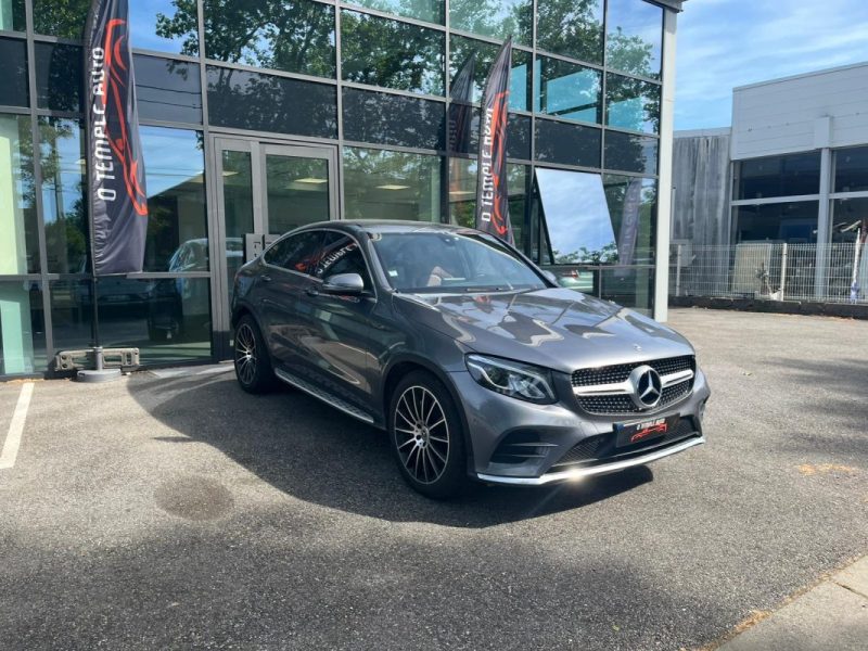 MERCEDES-BENZ Classe GLC Coupé 220 d 170 ch AMG Line 4MATIC Boîte Auto 9G-Tronic / Attelage