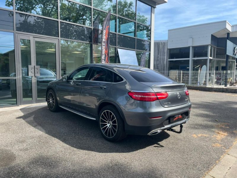 MERCEDES-BENZ Classe GLC Coupé 220 d 170 ch AMG Line 4MATIC Boîte Auto 9G-Tronic / Attelage