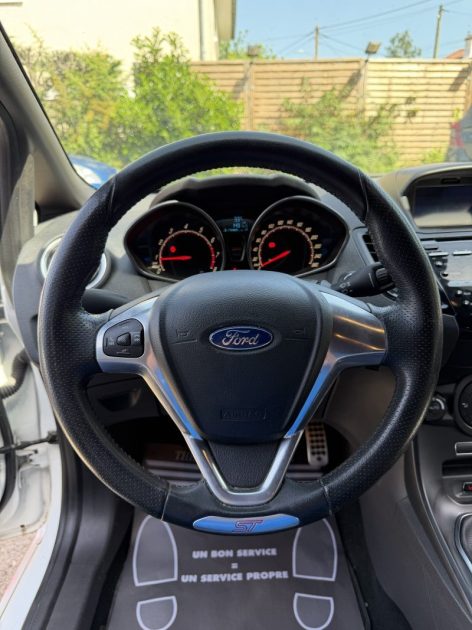 FORD FIESTA ST  2014 - 73 459Kms - Premier Main - Parfait Etat - FRANCE