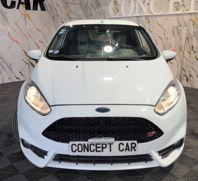 FORD FIESTA ST  2014 - 73 459Kms - Premier Main - Parfait Etat - FRANCE