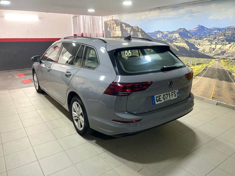 VOLKSWAGEN GOLF 8 SW 1.0 TSI OPF 110CH LIFE 01/2022 PRIX HT : 9990 €