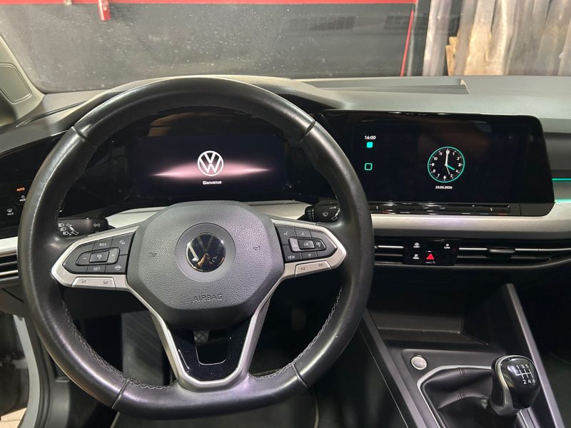 VOLKSWAGEN GOLF 8 SW 1.0 TSI OPF 110CH LIFE 01/2022 PRIX HT : 9990 €