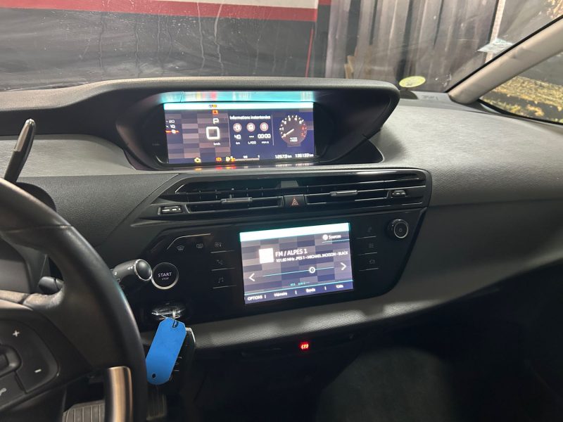 CITROEN C4 BLUEHDI 130CH S&S BUSINESS EAT8 09/2021 PRIX TTC : 10990 € PRIX HT : 9158 €