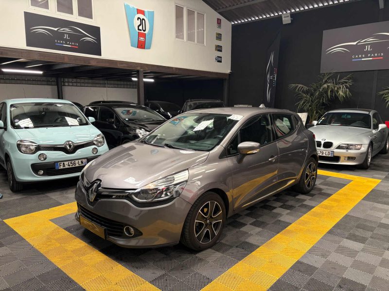 MAGNIFIQUE RENAULT CLIO IV 0.9 TCE INTENS 90 CH (CLIMATISATION AUTOMATIQUE, CAMÉRA DE RECUL)⭐️⭐️⭐️⭐️