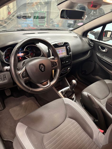MAGNIFIQUE RENAULT CLIO IV 0.9 TCE INTENS 90 CH (CLIMATISATION AUTOMATIQUE, CAMÉRA DE RECUL)⭐️⭐️⭐️⭐️