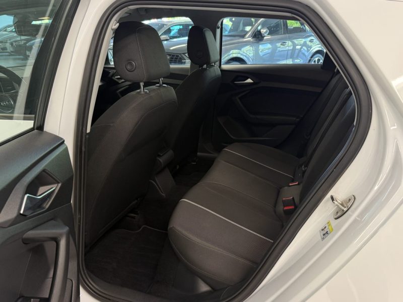 AUDI A1 30 TFSI 110 ch S-Line - CARPLAY