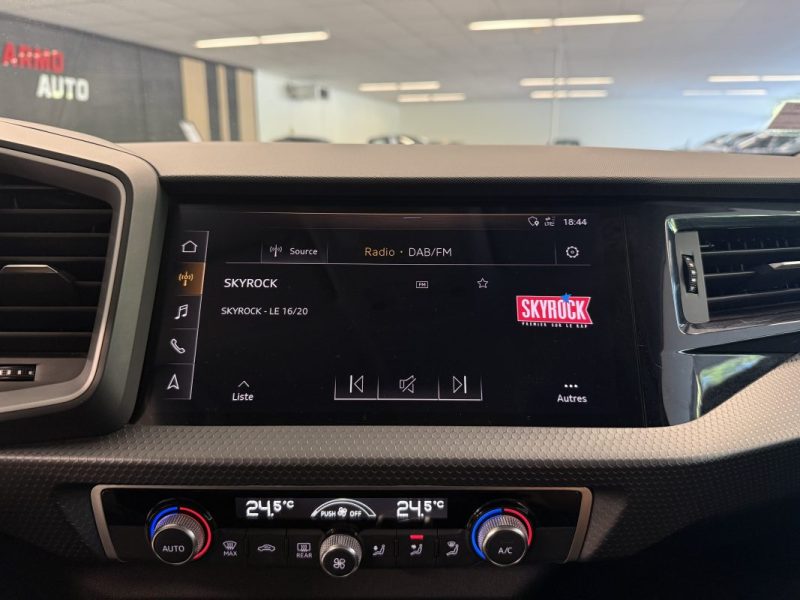 AUDI A1 30 TFSI 110 ch S-Line - CARPLAY